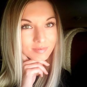 Meet your Posher, Erika